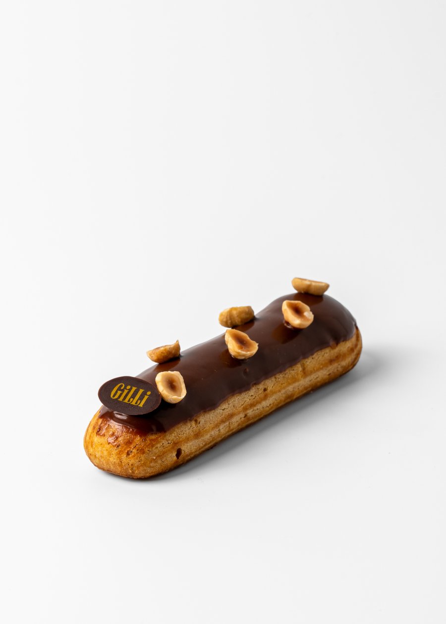 Gianduja Éclair